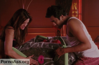 Various Actresses Danneel Harris Ava Santana Echo Valley - Harold And Kumar Escape From Guantanamo Bay (2008)